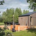 Horská chata Palukuela Saunad Tiny House Kadaka - Sauna, Hot Tub