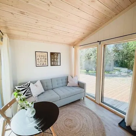 Palukuela Saunad Tiny House Kadaka - Sauna, Hot Tub 木屋