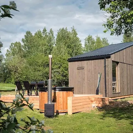 Chalet Palukuela Saunad Tiny House Kadaka - Sauna, Hot Tub