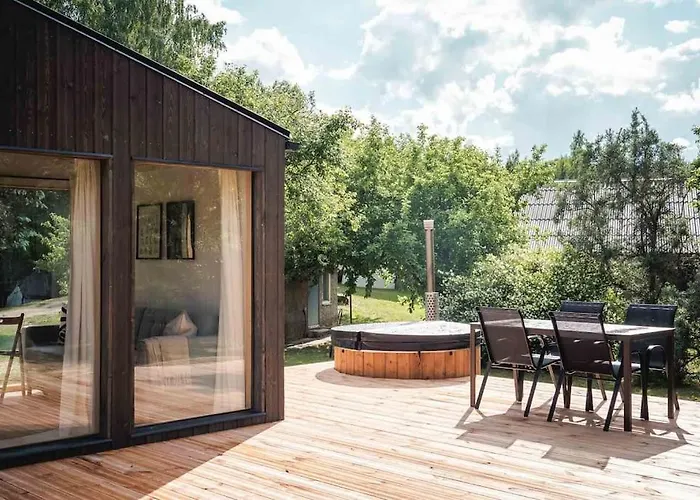 Palukuela Tiny House Kadaka *